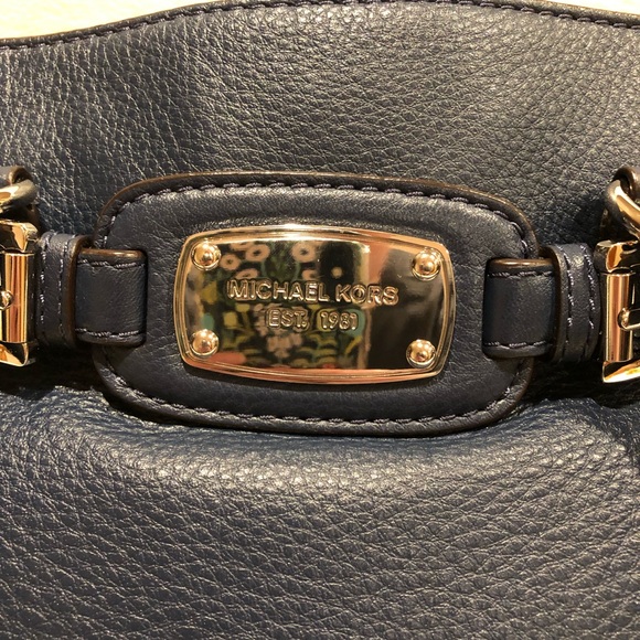 Michael Kors | Hamilton East/West Large Tote - Picture 7 of 8